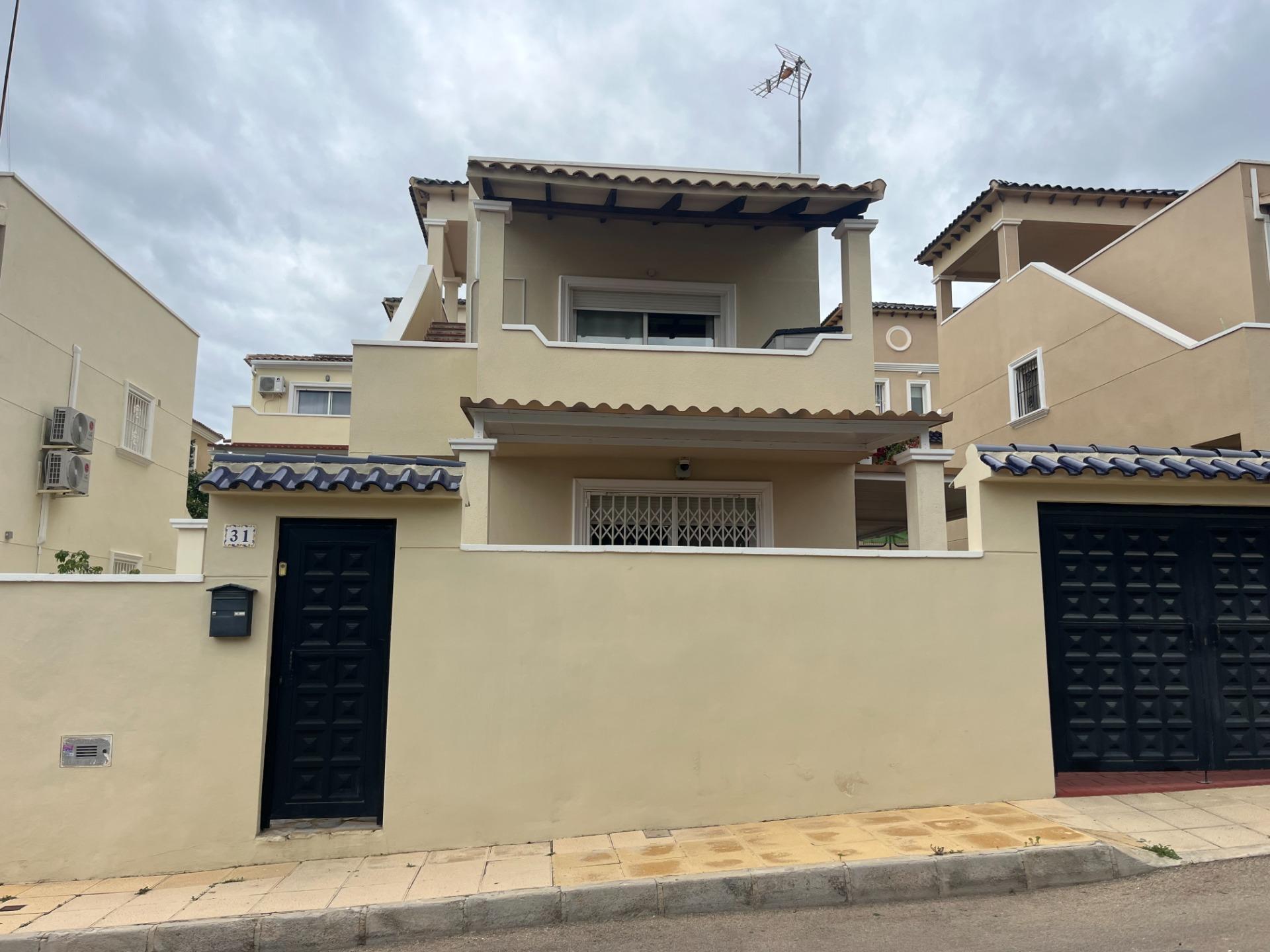 For sale - 3 Bedroom 2 Bathroom Duplex in San Miguel de Salinas - Las Filipinas  - Alicante