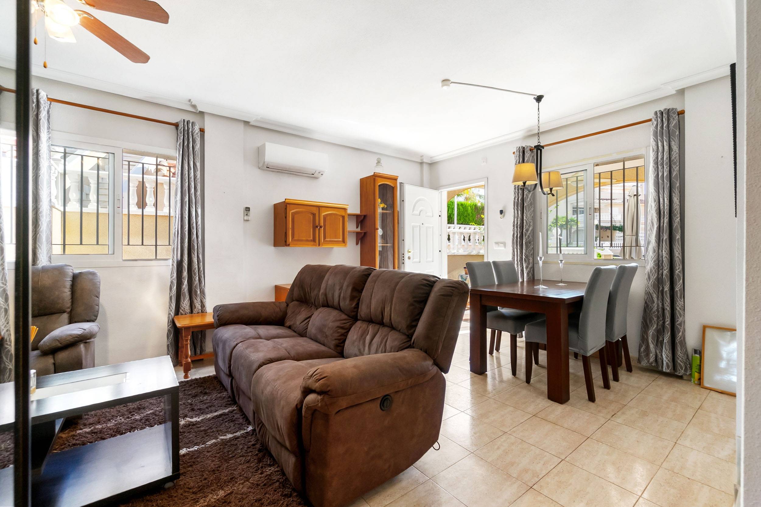 For sale - 2 Bedroom 2 Bathroom Duplex in Orihuela Costa - Playa Flamenca  - Alicante