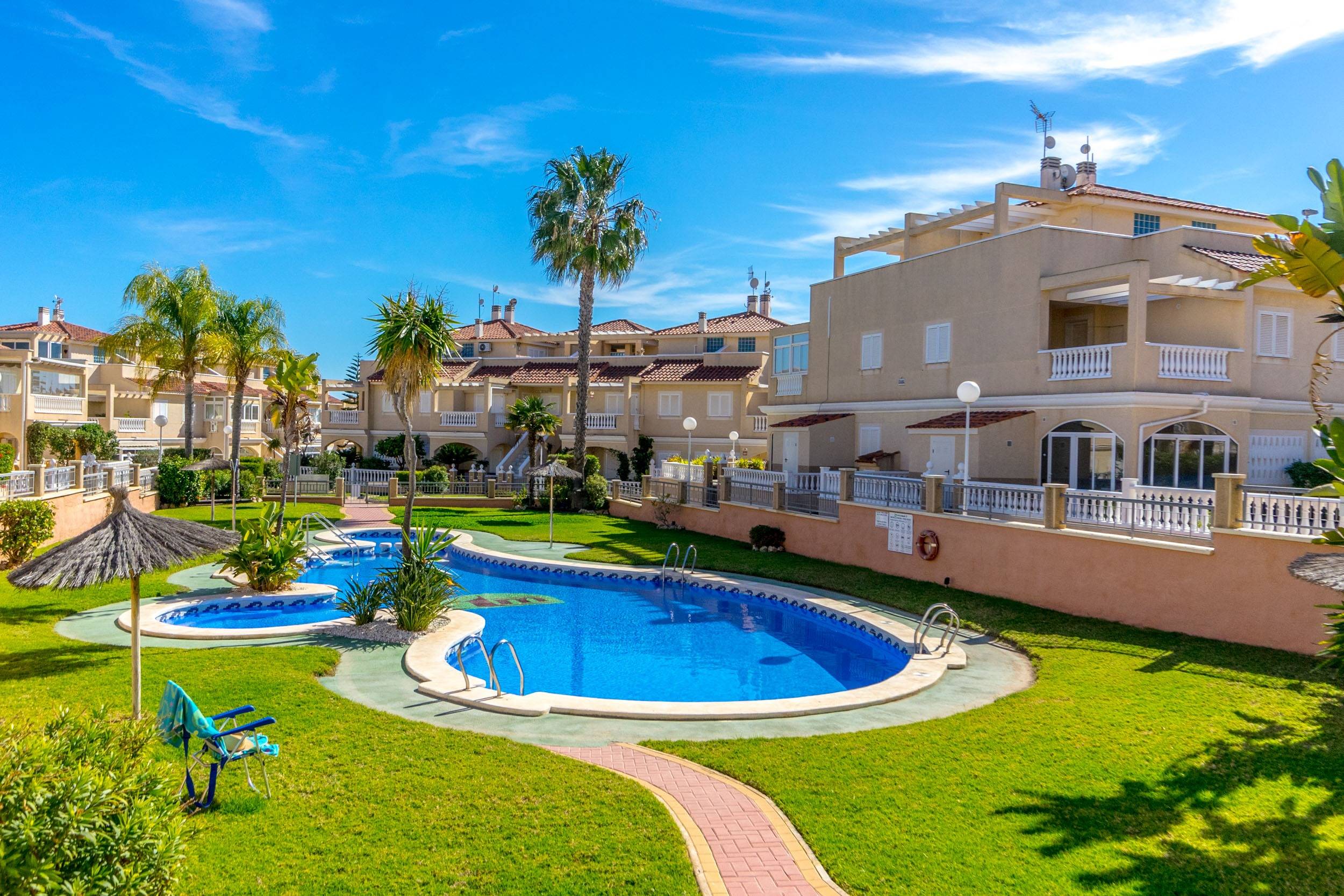 For sale - 2 Bedroom 2 Bathroom Duplex in Orihuela Costa - Playa Flamenca  - Alicante