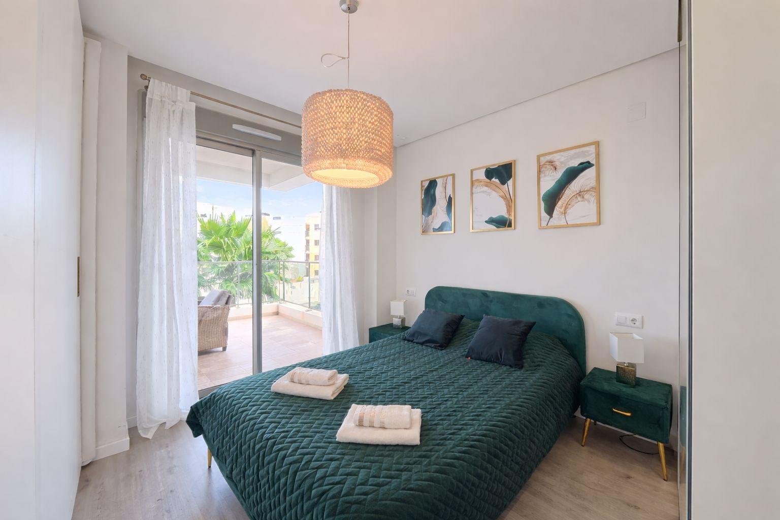 For sale - 3 Bedroom 2 Bathroom Apartment in Orihuela Costa - Villamartin  - Alicante