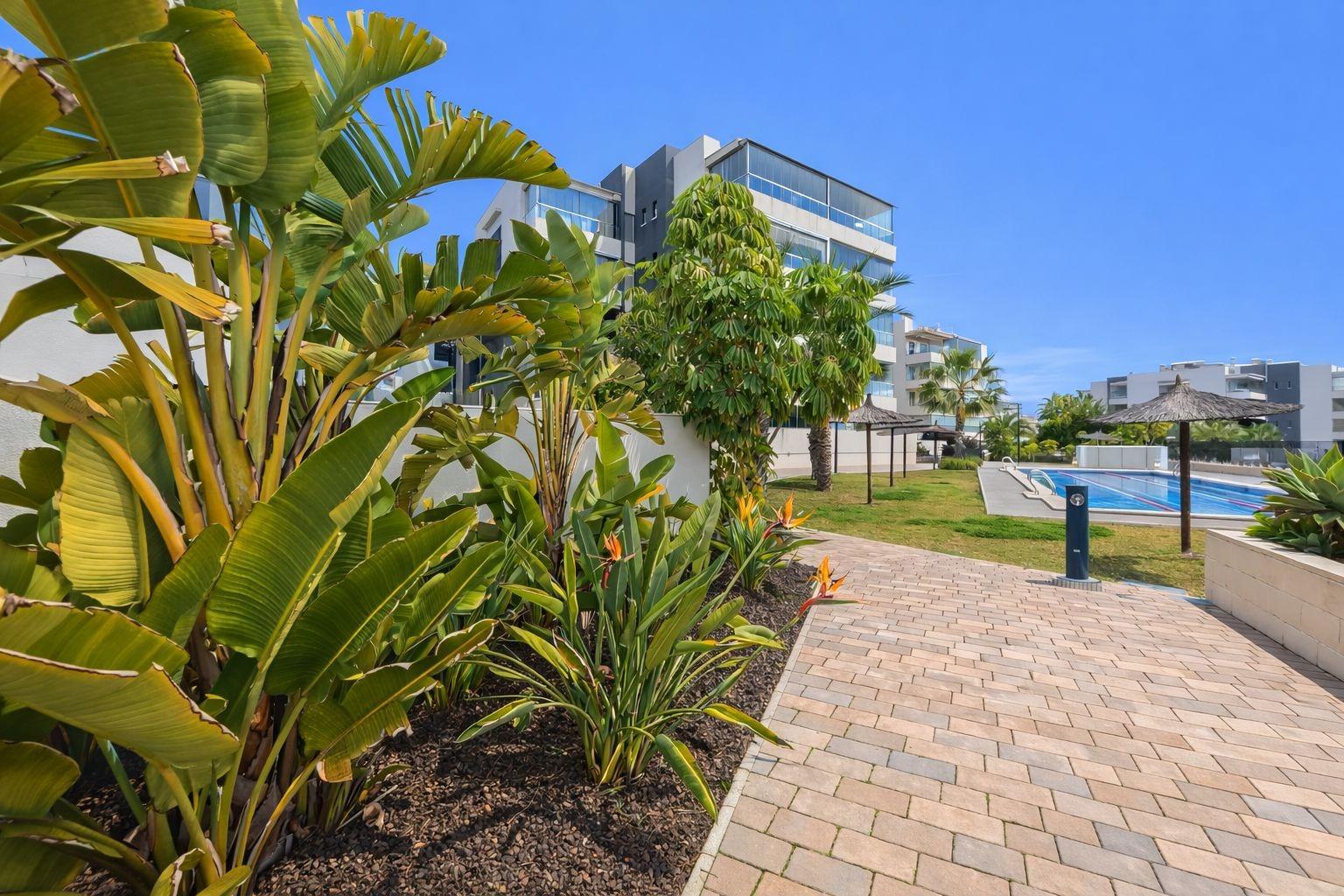 For sale - 3 Bedroom 2 Bathroom Apartment in Orihuela Costa - Villamartin  - Alicante