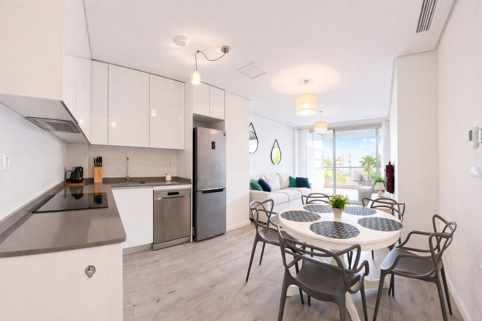 For sale - 3 Bedroom 2 Bathroom Apartment in Orihuela Costa - Villamartin  - Alicante