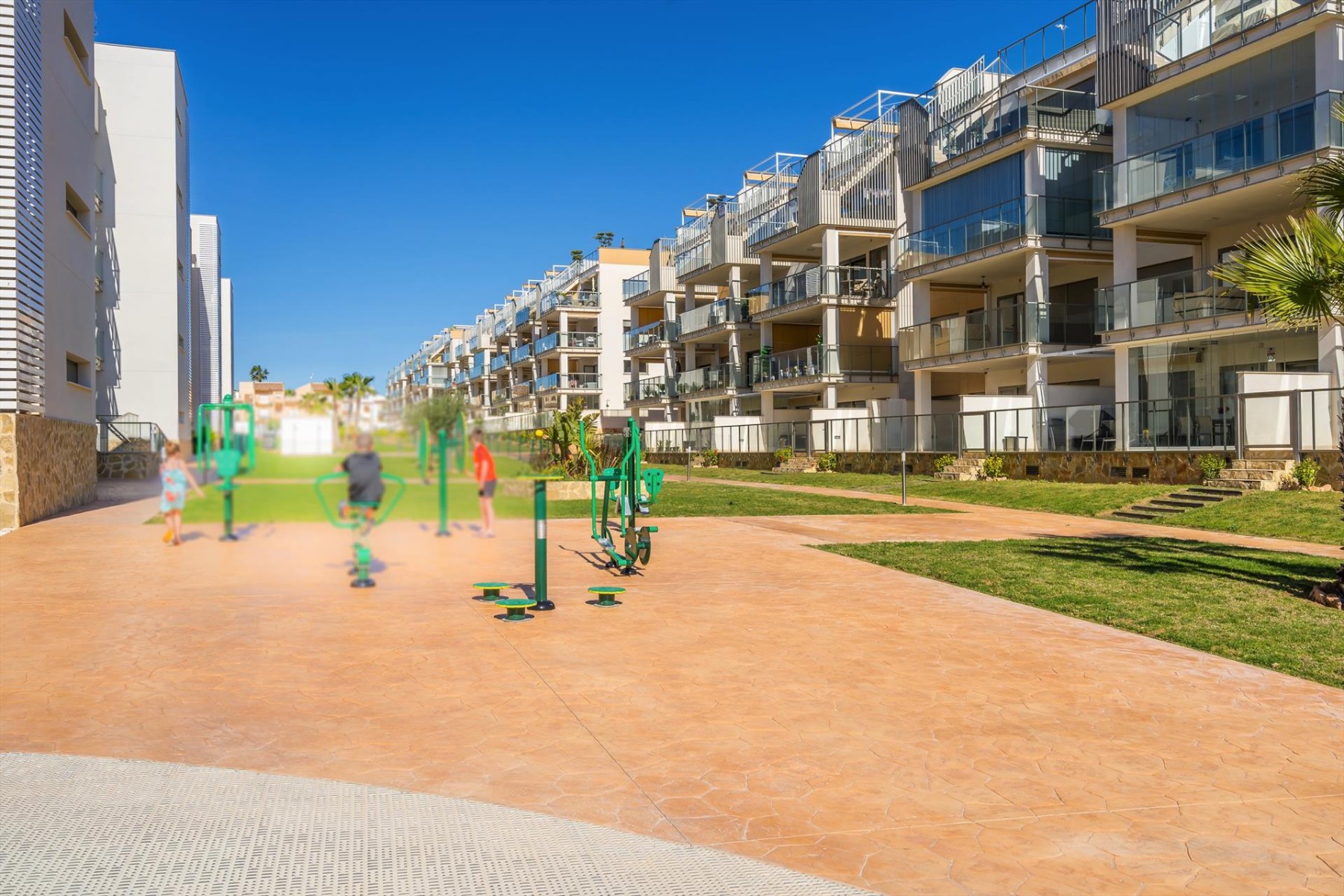 For sale - 2 Bedroom 2 Bathroom Apartment in Orihuela Costa - Costa Blanca  - Alicante