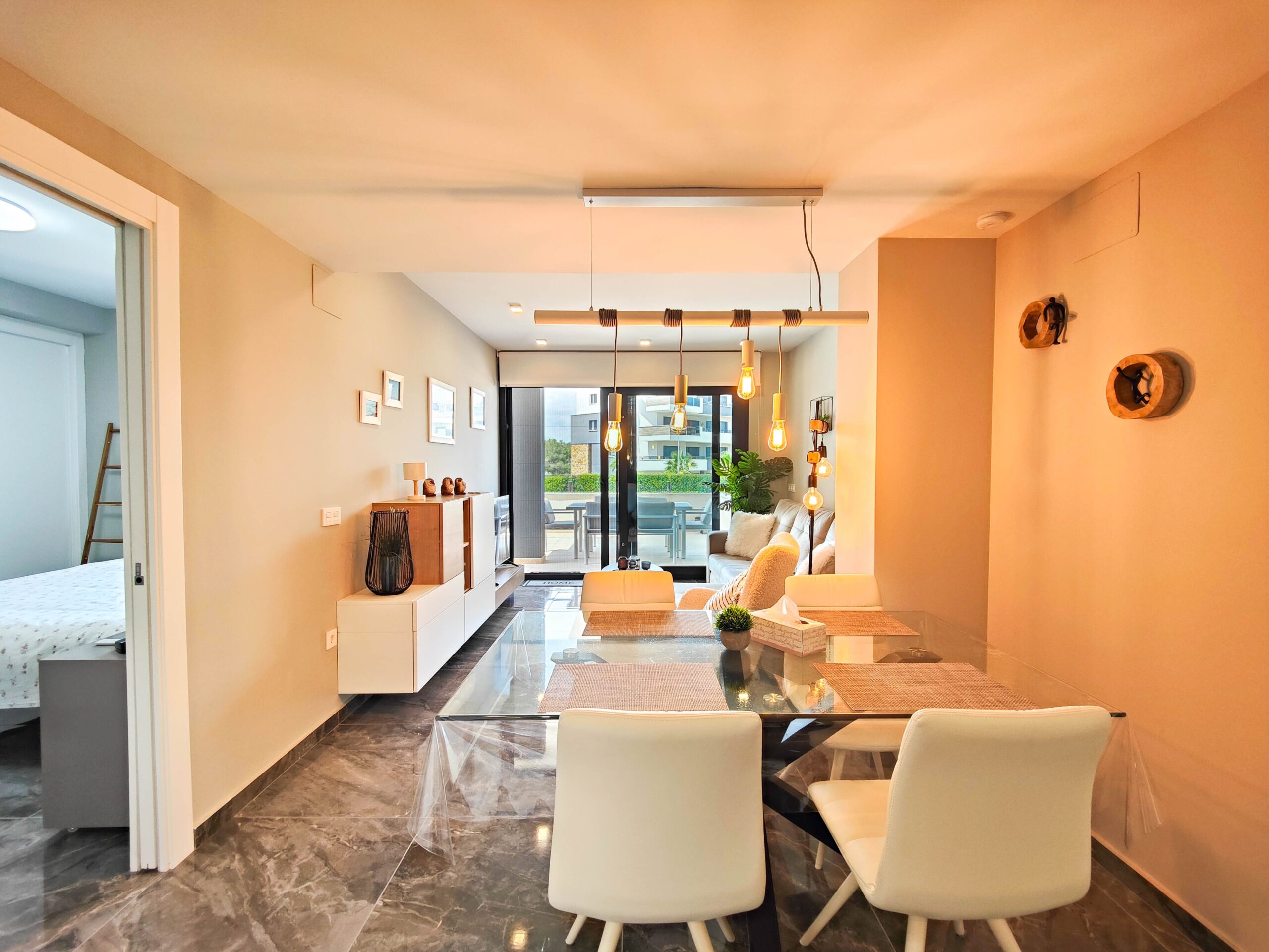 For sale - 2 Bedroom 2 Bathroom Apartment in Orihuela Costa - Costa Blanca  - Alicante