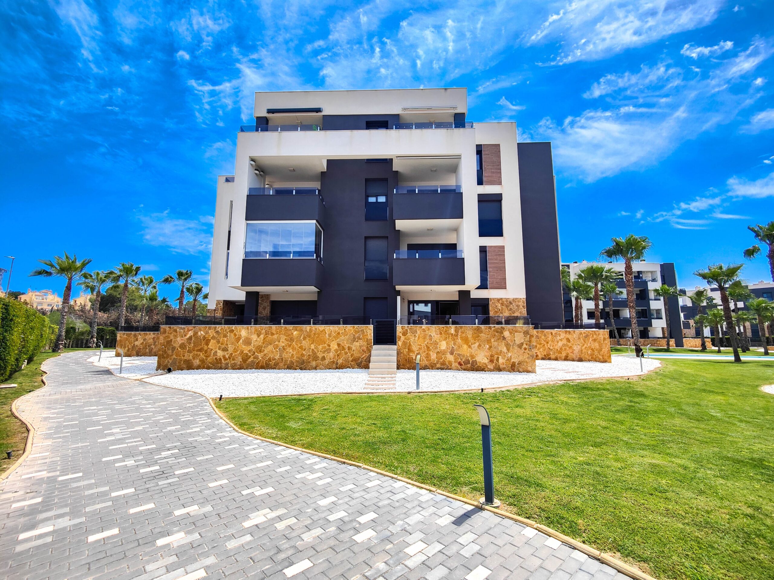 For sale - 2 Bedroom 2 Bathroom Apartment in Orihuela Costa - Costa Blanca  - Alicante