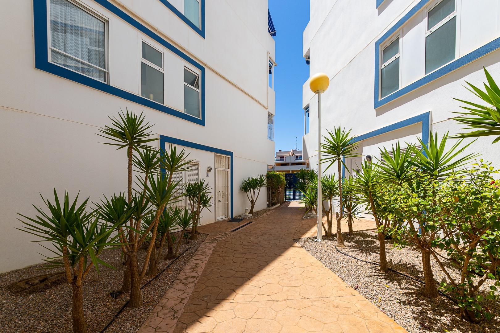 For sale - 2 Bedroom 2 Bathroom Apartment in Playa Flamenca - Orihuela Costa  - Alicante