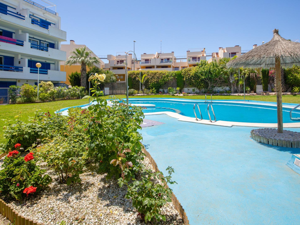 2 Bedroom 2 Bathroom Apartment in Playa Flamenca