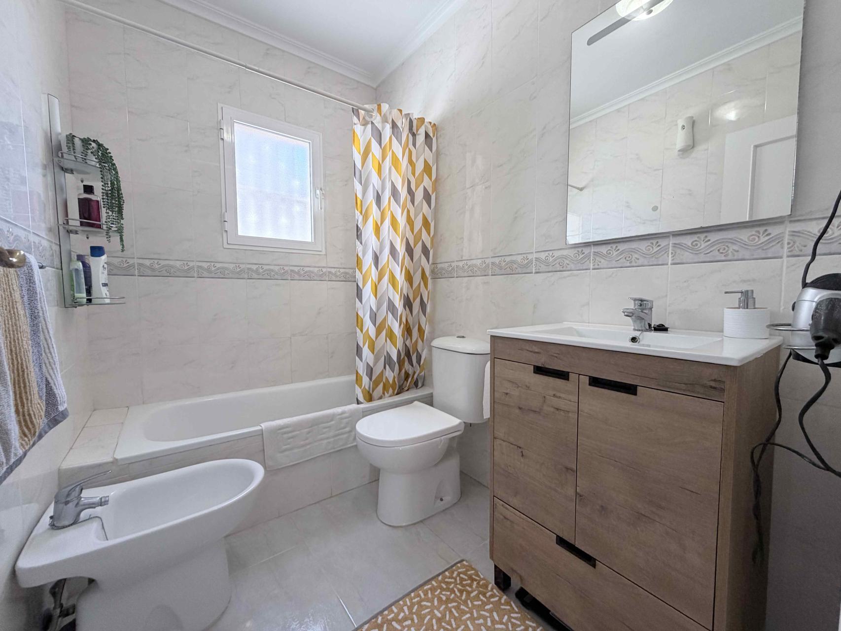 For sale - 3 Bedroom 3 Bathroom Town House in Orihuela Costa - Costa Blanca  - Alicante