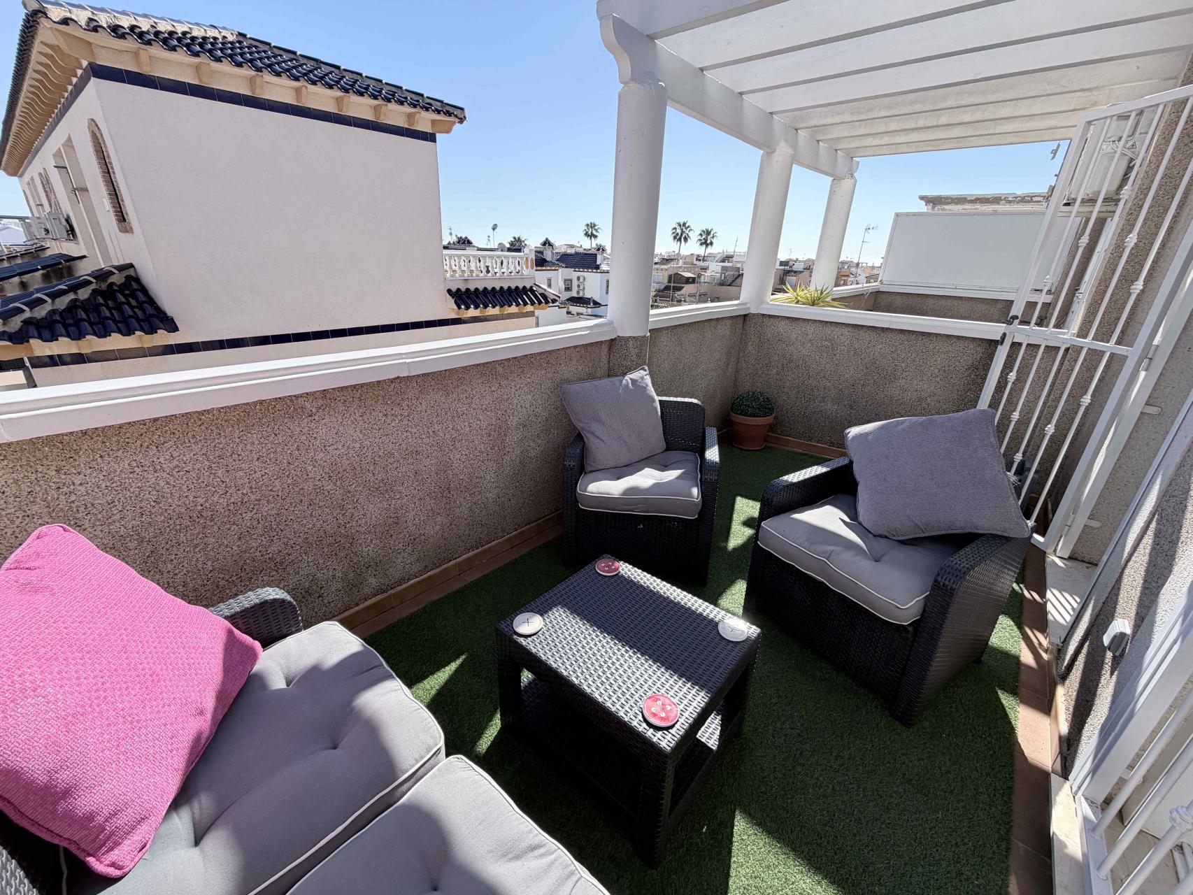 For sale - 3 Bedroom 3 Bathroom Town House in Orihuela Costa - Costa Blanca  - Alicante