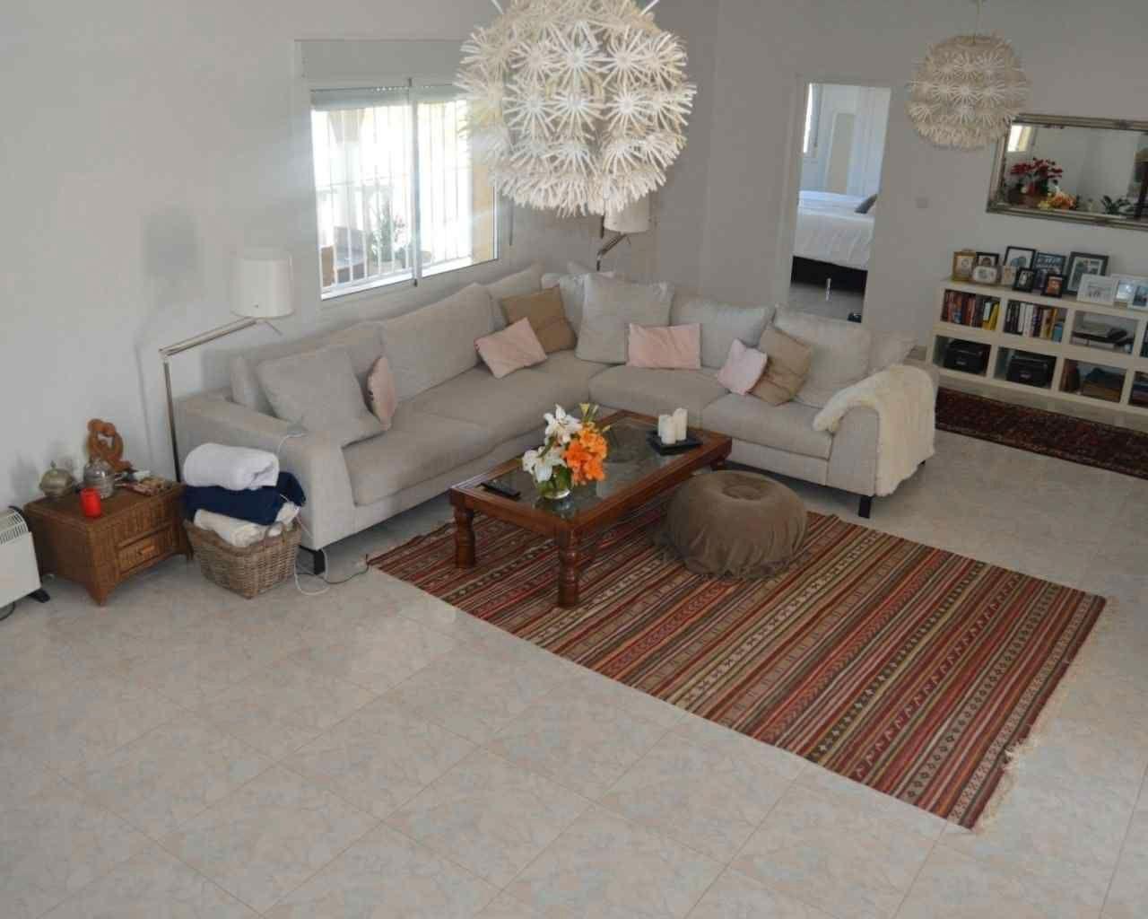 For sale - 7 Bedroom 3 Bathroom Villa in Rojales - La Marquesa  - Alicante