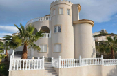 27-191-390-11-770/75470, 7 Bedroom 3 Bathroom Villa in Rojales