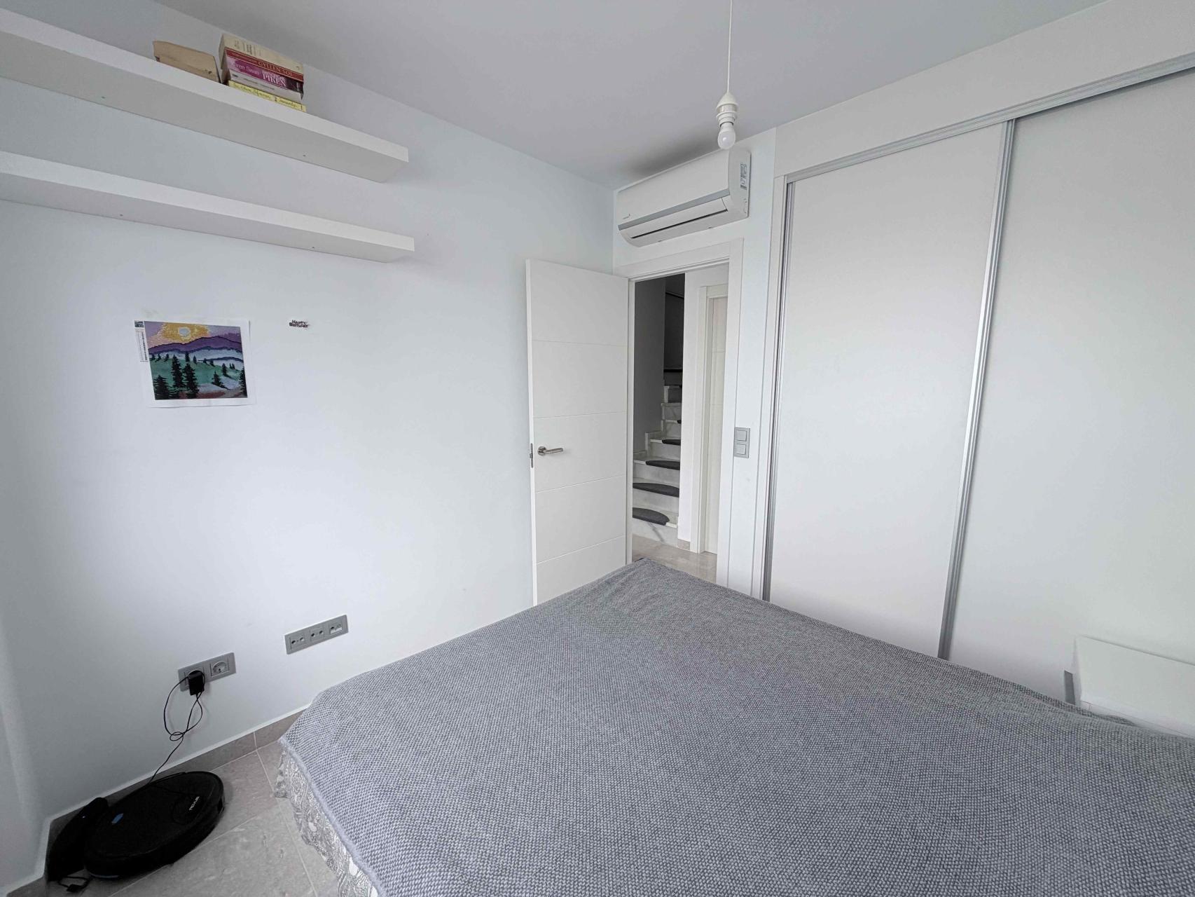 For sale - 3 Bedroom 2 Bathroom Town House in Cabo Roig - Costa Blanca  - Alicante