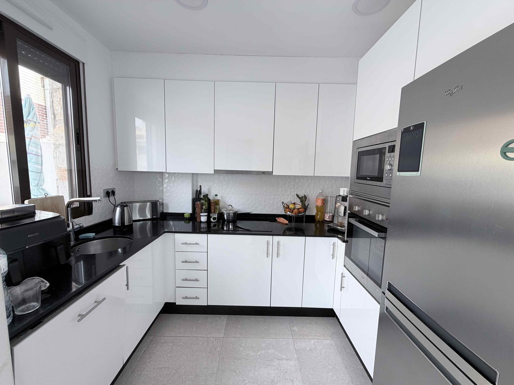 For sale - 3 Bedroom 2 Bathroom Town House in Cabo Roig - Costa Blanca  - Alicante