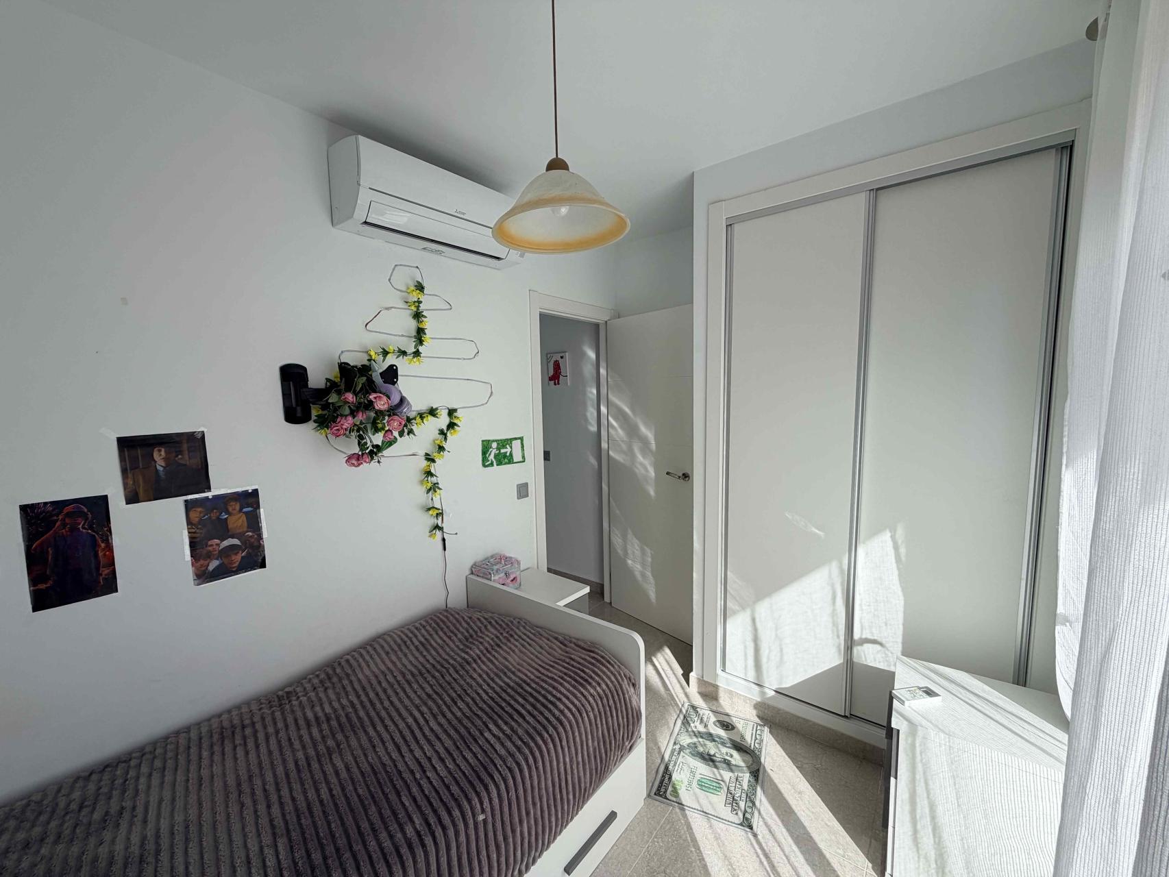 For sale - 3 Bedroom 2 Bathroom Town House in Cabo Roig - Costa Blanca  - Alicante