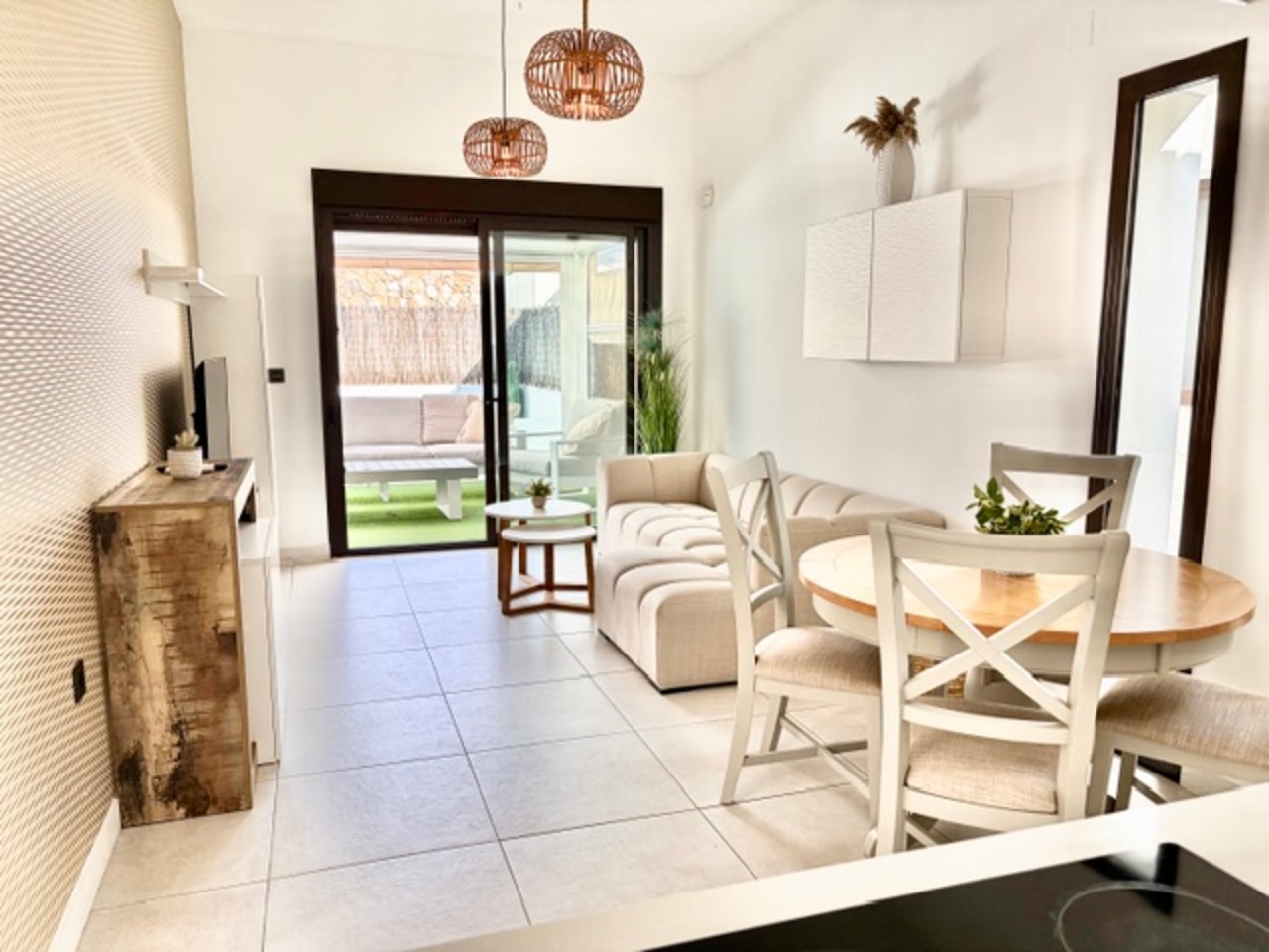 For sale - 3 Bedroom 2 Bathroom Villa in Cabo Roig - Costa Blanca  - Alicante