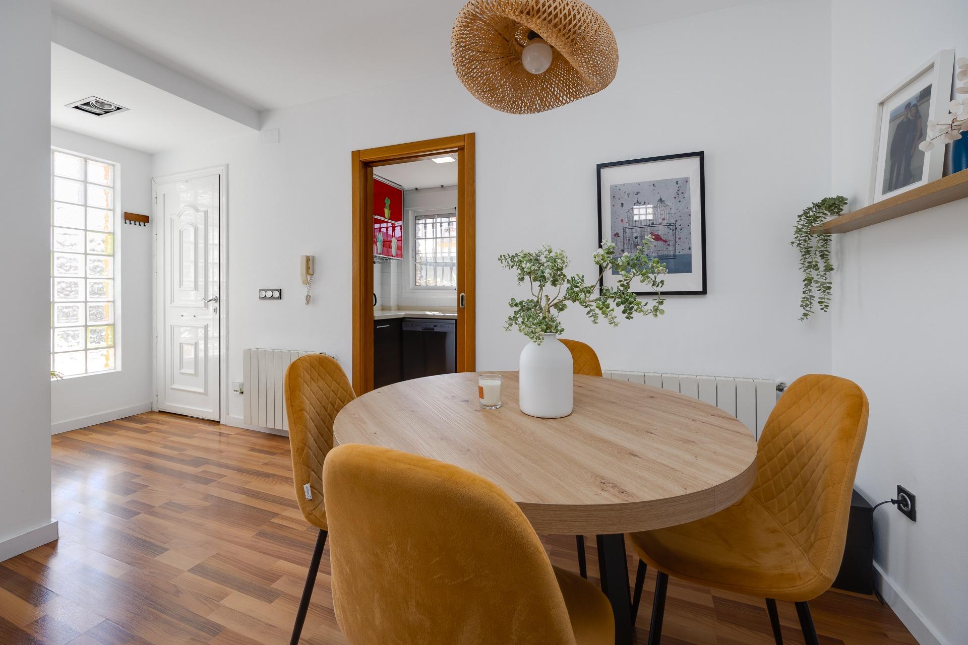 For sale - 3 Bedroom 2 Bathroom Villa in Los Montesinos - La Herrada  - Alicante