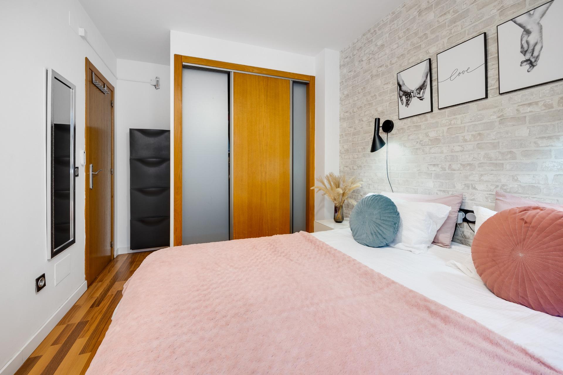 For sale - 3 Bedroom 2 Bathroom Villa in Los Montesinos - La Herrada  - Alicante
