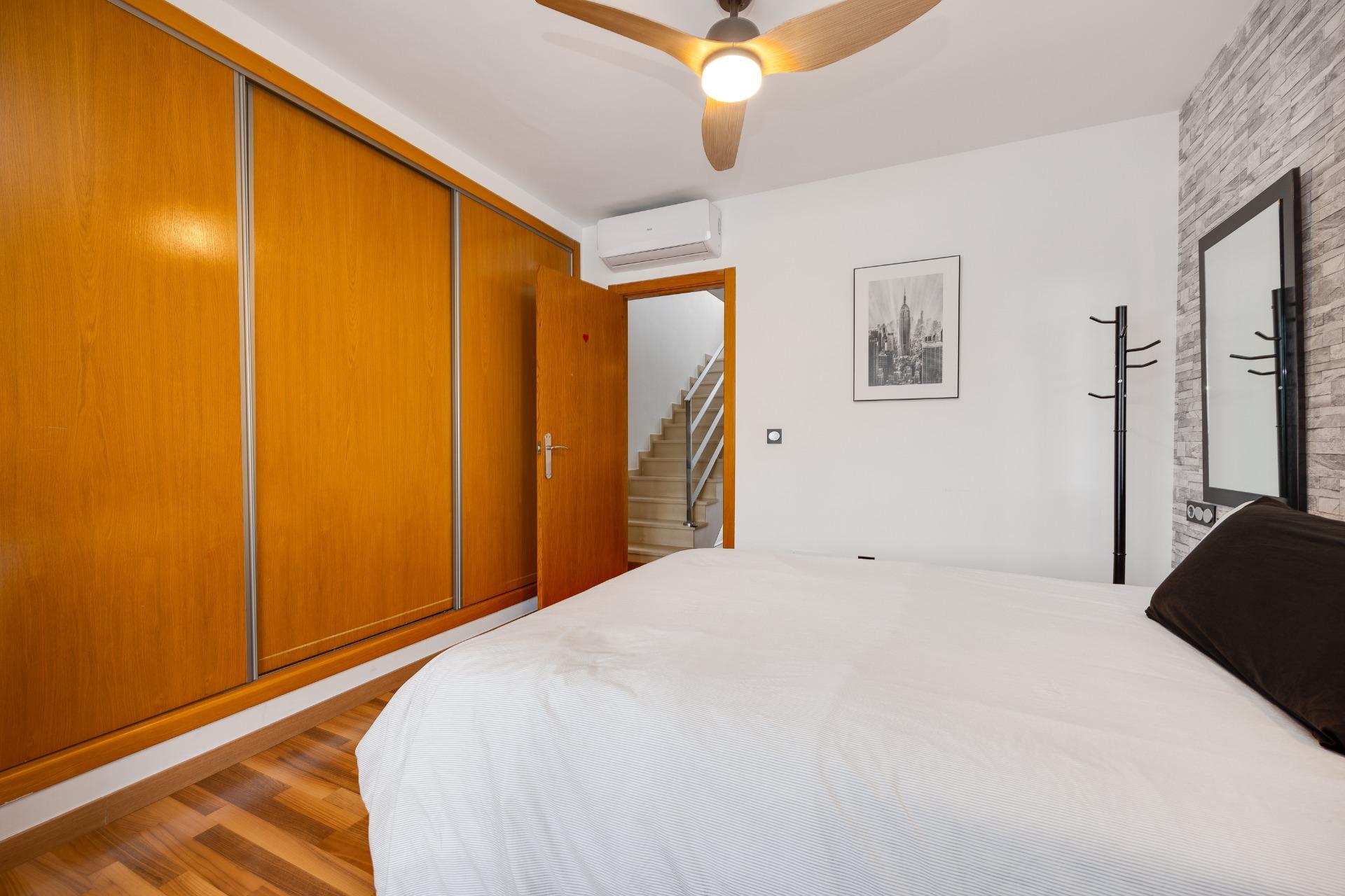 For sale - 3 Bedroom 2 Bathroom Villa in Los Montesinos - La Herrada  - Alicante