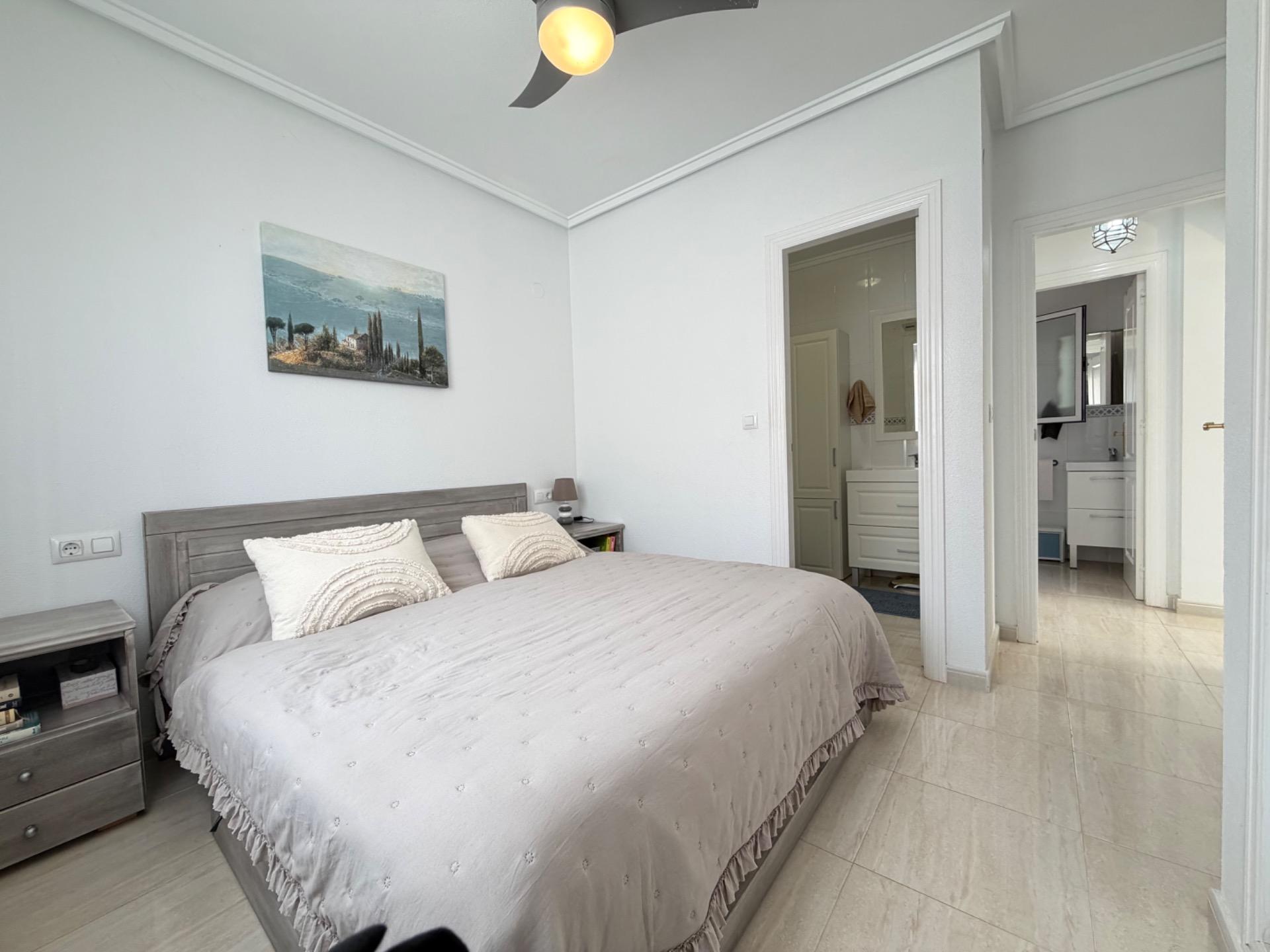 For sale - 2 Bedroom 2 Bathroom Semi Detached in Ciudad Quesada - Pueblo  - Alicante