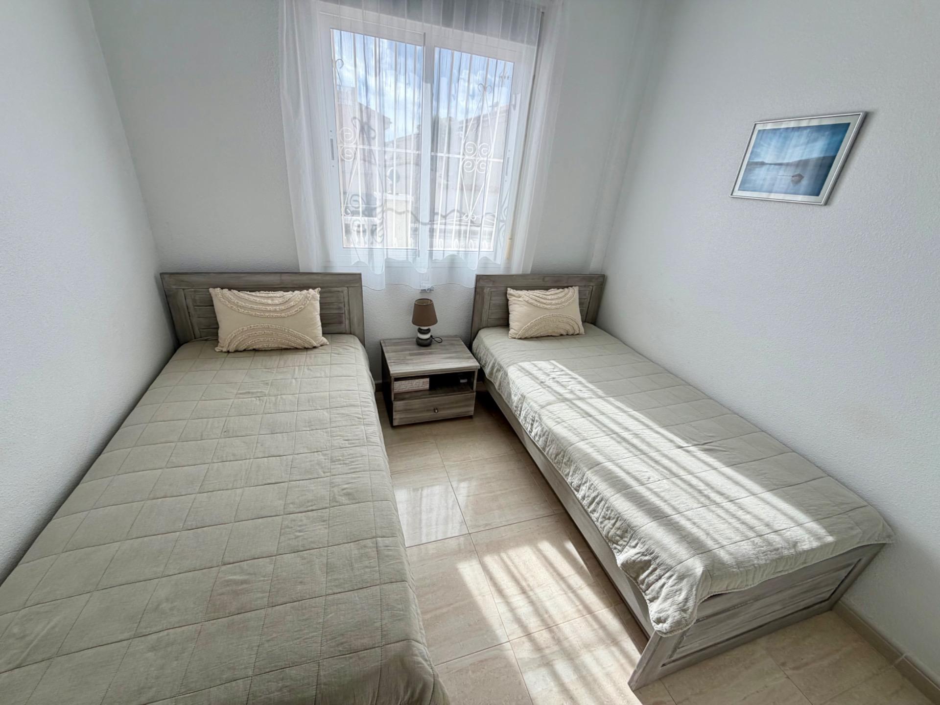 For sale - 2 Bedroom 2 Bathroom Semi Detached in Ciudad Quesada - Pueblo  - Alicante