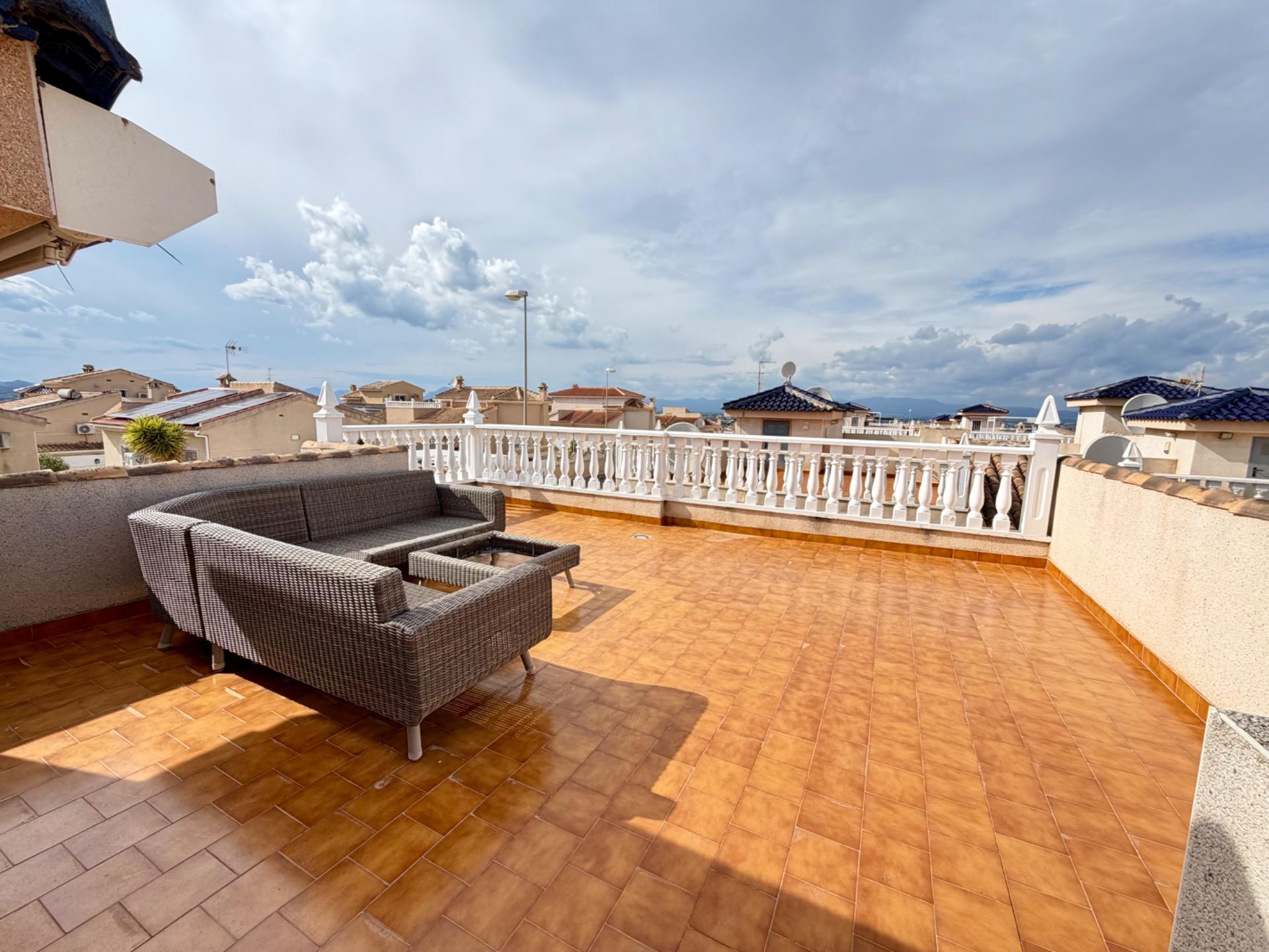 For sale - 2 Bedroom 2 Bathroom Semi Detached in Ciudad Quesada - Pueblo  - Alicante