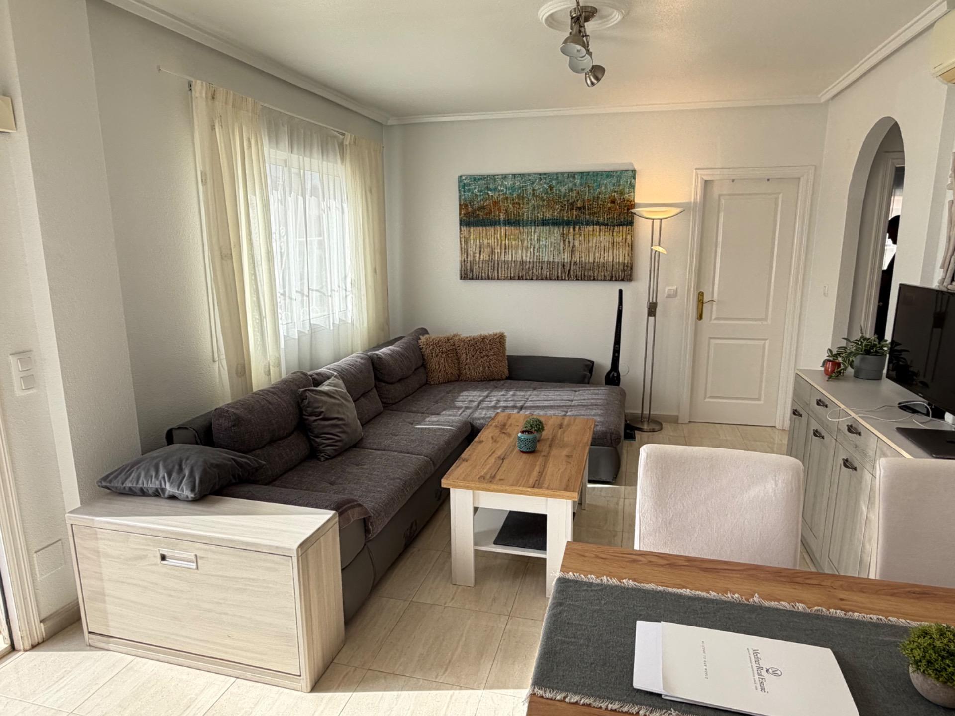 For sale - 2 Bedroom 2 Bathroom Semi Detached in Ciudad Quesada - Pueblo  - Alicante