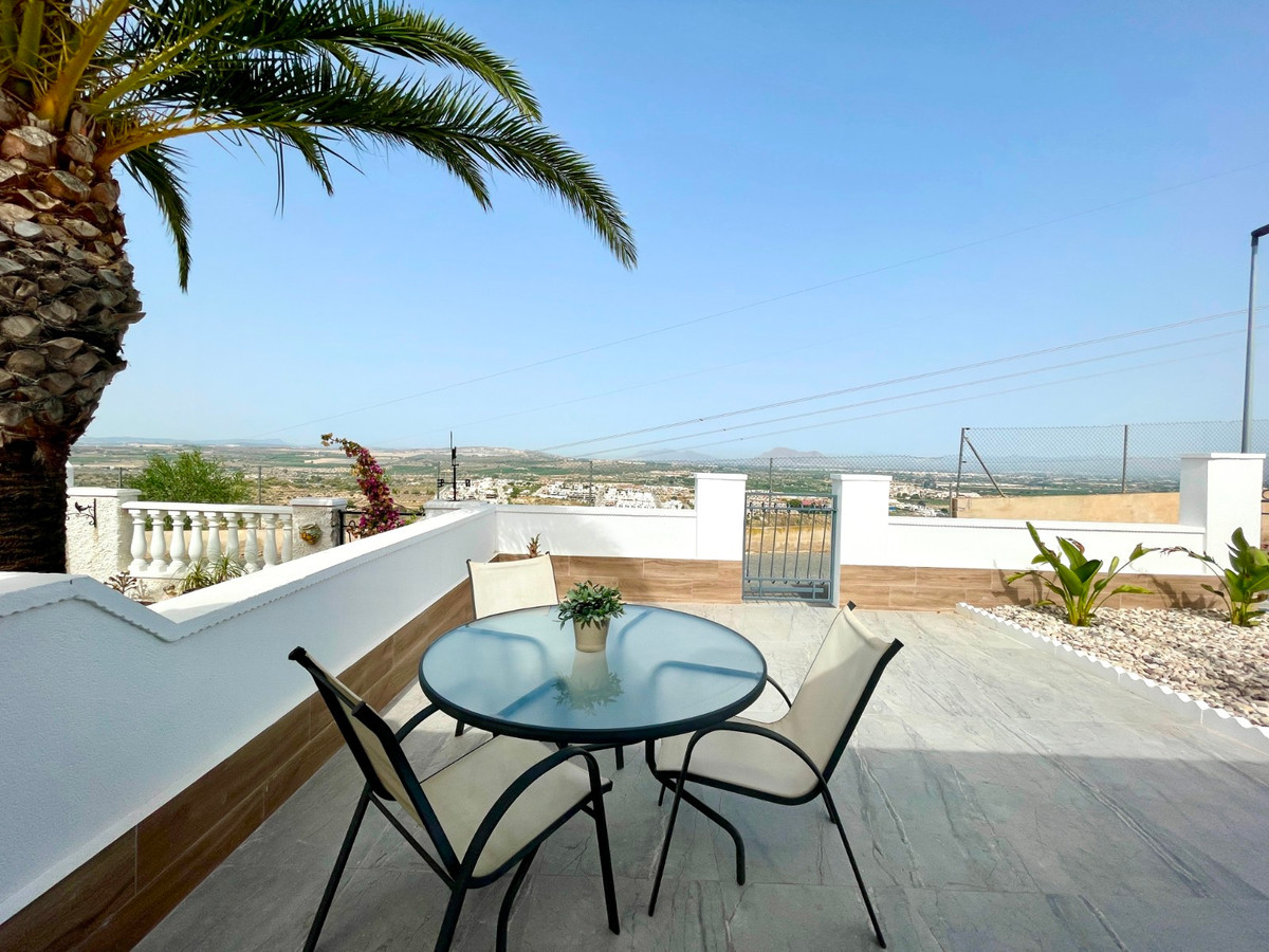 For sale - 3 Bedroom 1 Bathroom Townhouse in Ciudad Quesada - Rojales Centro  - Alicante
