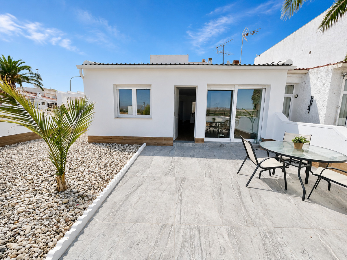 For sale - 3 Bedroom 1 Bathroom Townhouse in Ciudad Quesada - Rojales Centro  - Alicante