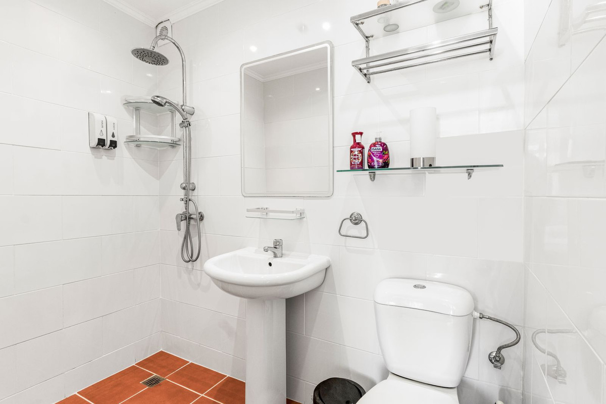 For sale - 8 Bedroom 5 Bathroom House - Detached Villa in San Miguel de Salinas - San Miguel de Salinas Centro  - Alicante