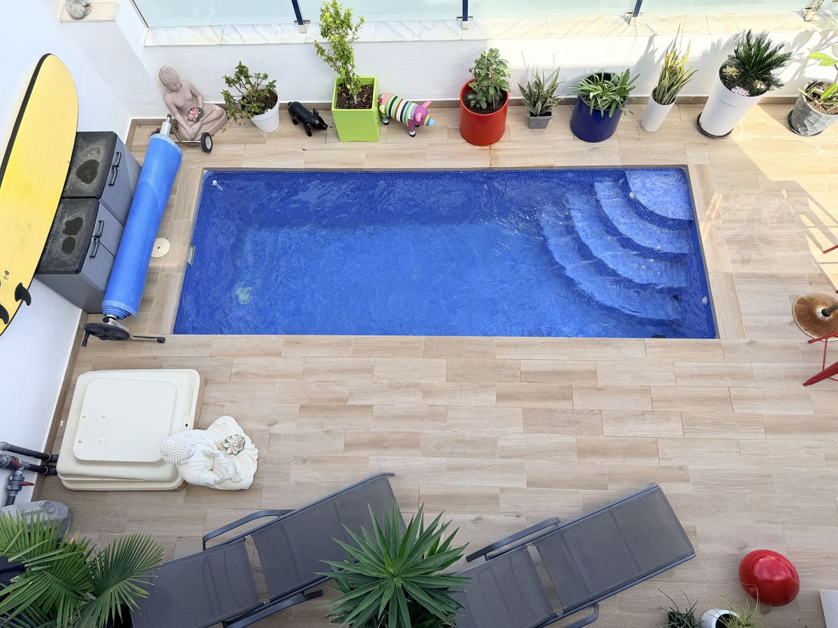 For sale - 3 Bedroom 2 Bathroom House - Semi-Detached House in Orihuela - Lomas de Cabo Roig  - Alicante