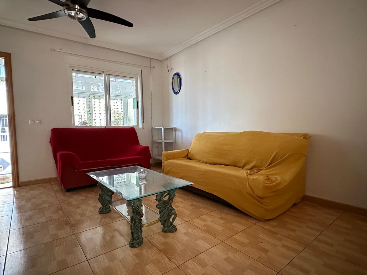 For sale - 3 Bedroom 3 Bathroom House - Townhouse in Orihuela - Punta Prima  - Alicante