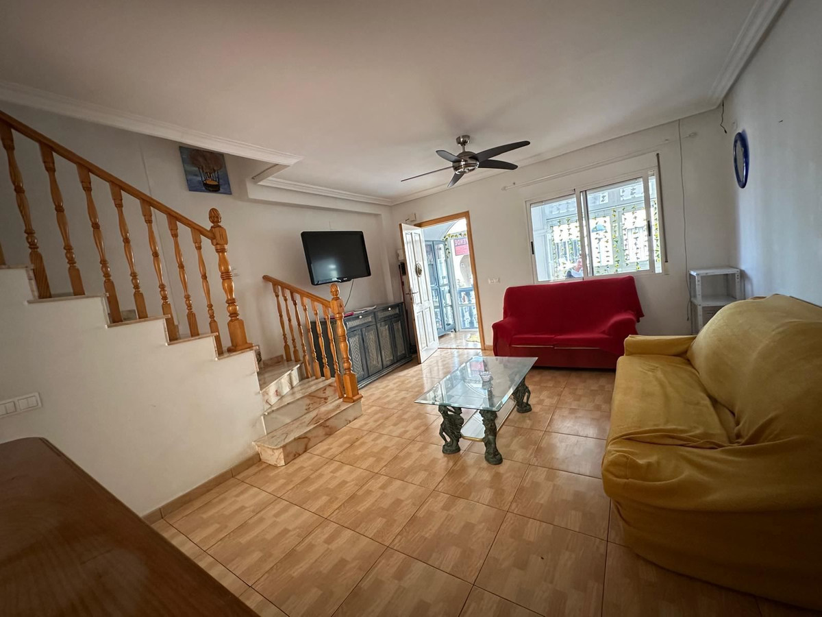 For sale - 3 Bedroom 3 Bathroom House - Townhouse in Orihuela - Punta Prima  - Alicante