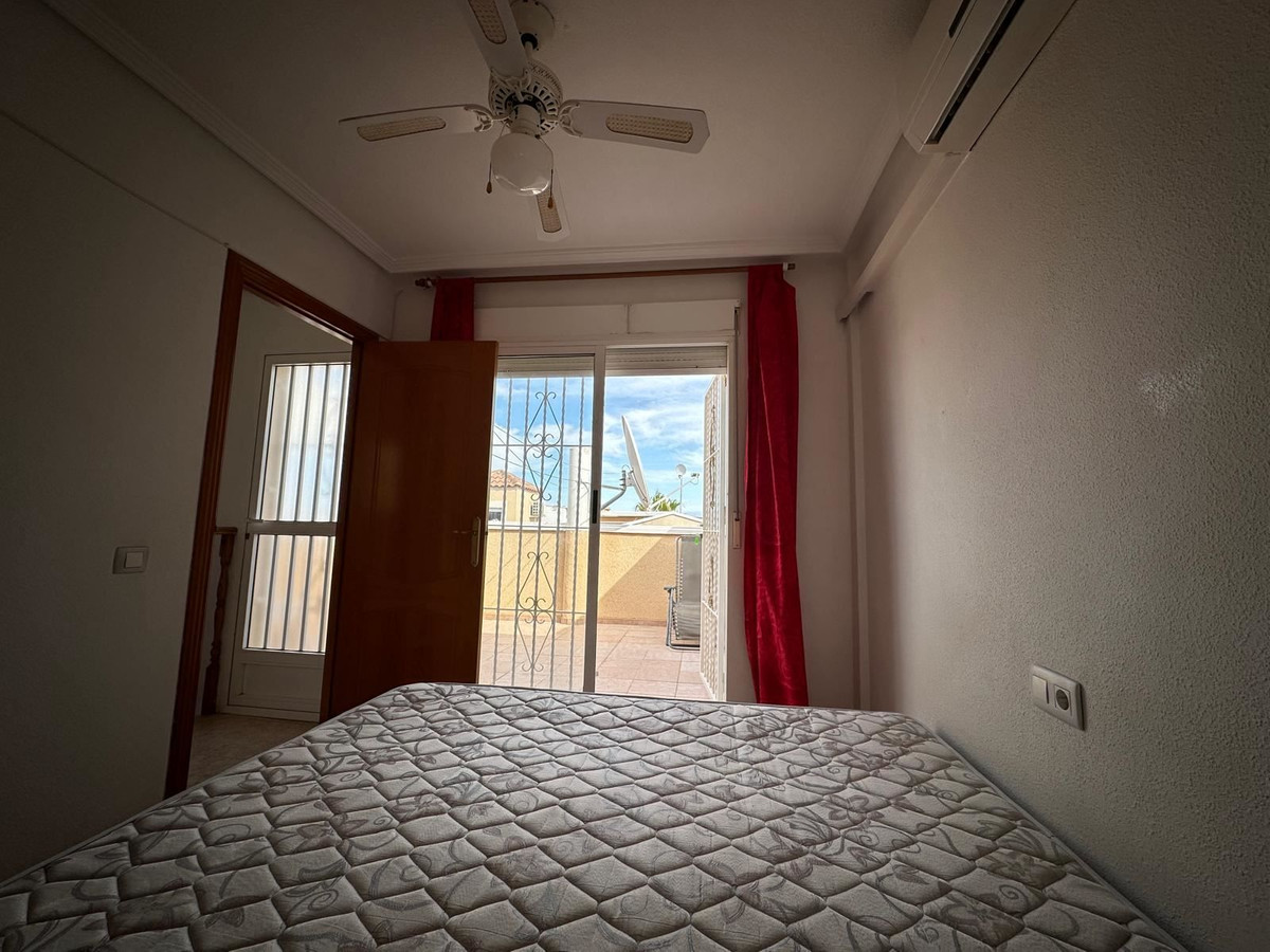 For sale - 3 Bedroom 3 Bathroom House - Townhouse in Orihuela - Punta Prima  - Alicante