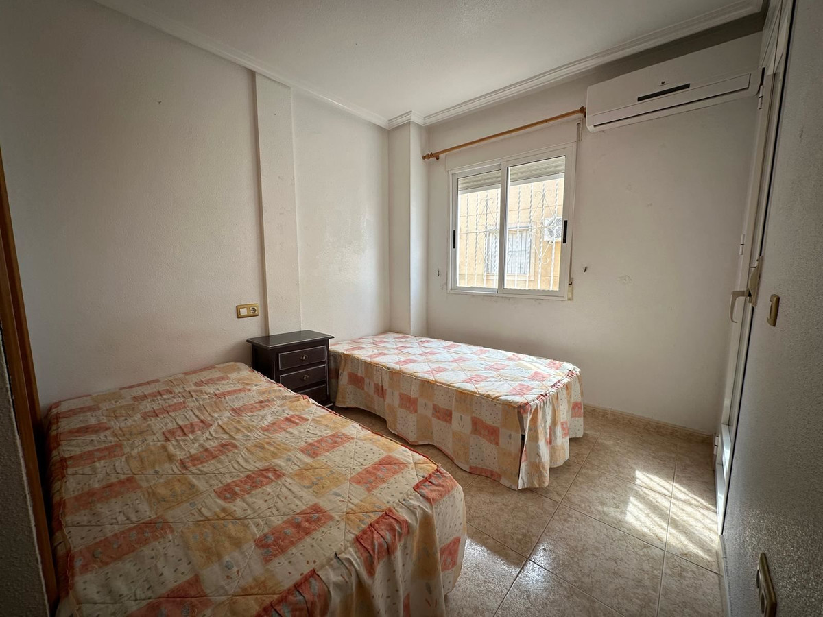 For sale - 3 Bedroom 3 Bathroom House - Townhouse in Orihuela - Punta Prima  - Alicante