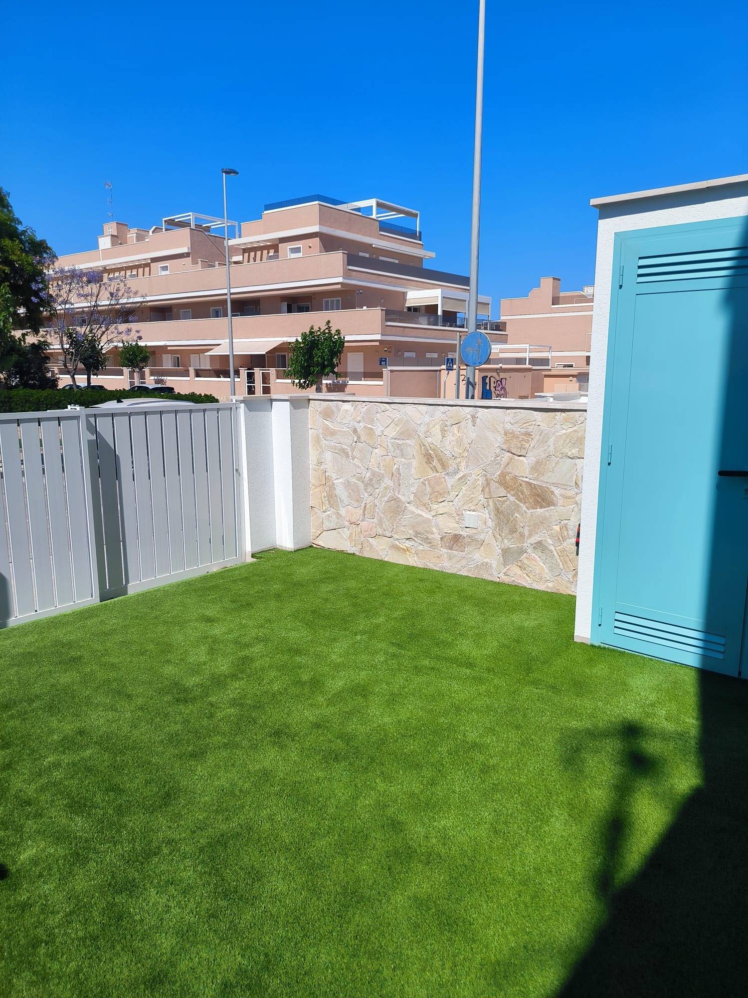 For sale - 3 Bedroom 2 Bathroom Bungalow in Pilar de La Horadada - El Mojón  - Alicante
