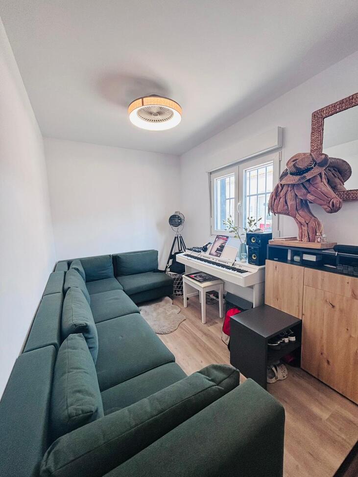 For sale - 4 Bedroom 2 Bathroom Town House in San Miguel de Salinas - Inland  - Alicante