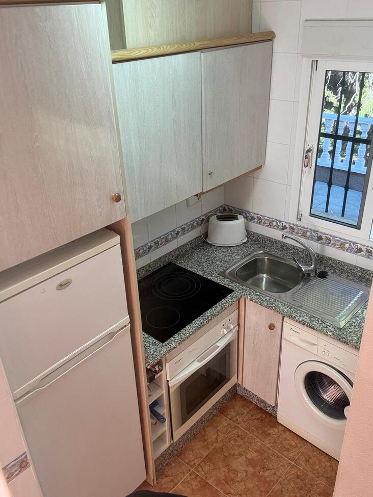 For sale - 2 Bedroom 1 Bathroom Apartment in Algorfa - Costa Blanca  - Alicante