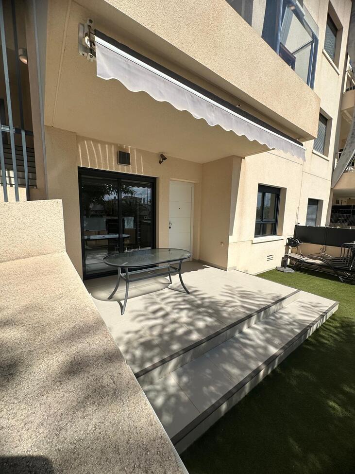 For sale - 2 Bedroom 2 Bathroom Apartment in Pilar de La Horadada - Costa Blanca  - Alicante