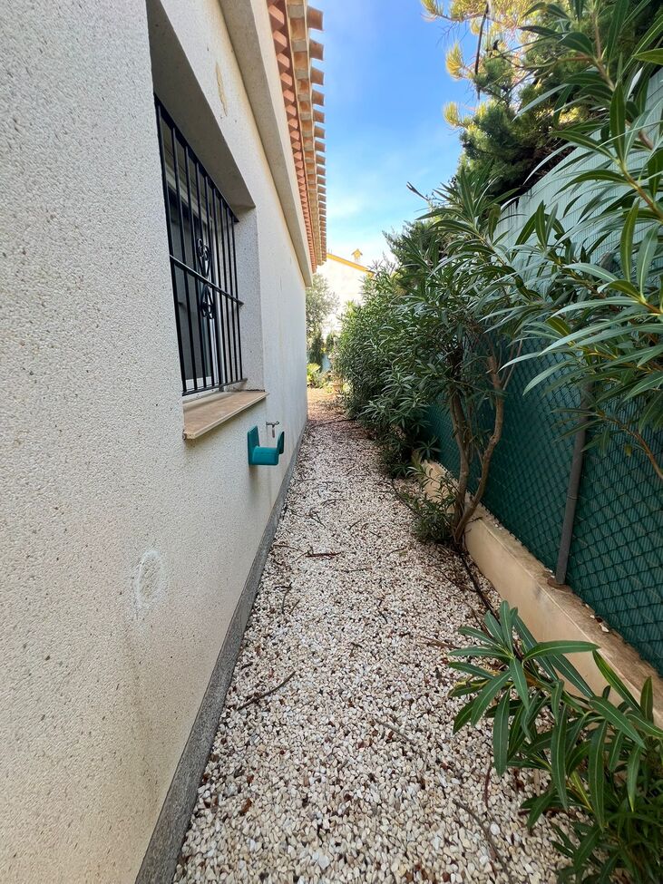 For sale - 3 Bedroom 2 Bathroom Villa in Playa Flamenca - Playa Flamenca  - Alicante