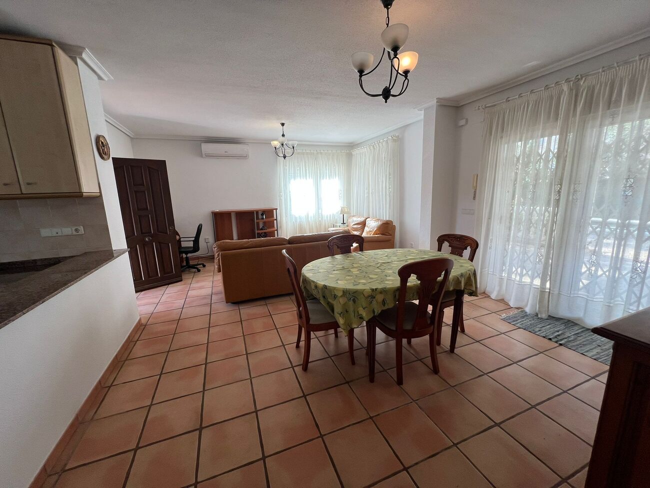 For sale - 3 Bedroom 2 Bathroom Villa in Playa Flamenca - Playa Flamenca  - Alicante