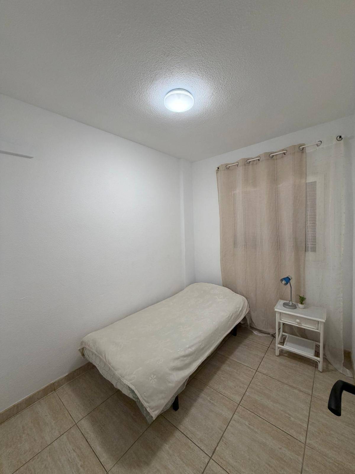For sale - 2 Bedroom 1 Bathroom Apartment in La Zenia - La Zenia - Alicante