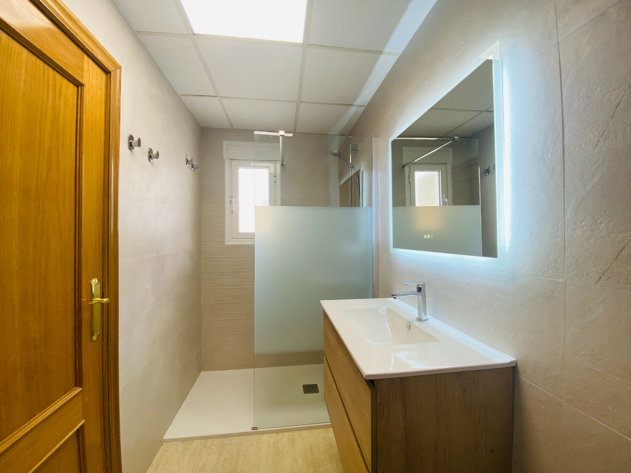For sale - 2 Bedroom 1 Bathroom Apartment in Villamartin - Costa Blanca  - Alicante