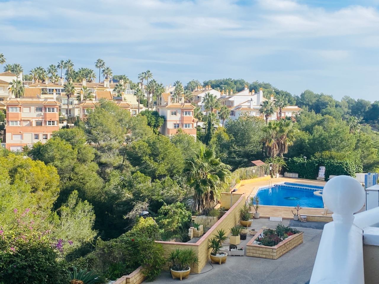 For sale - 2 Bedroom 1 Bathroom Apartment in Villamartin - Costa Blanca  - Alicante