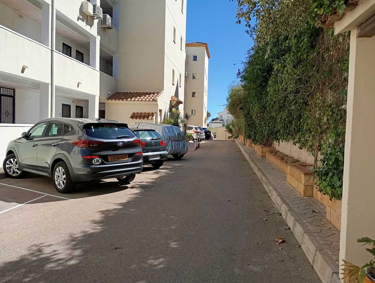 For sale - 2 Bedroom 1 Bathroom Apartment in Villamartin - Costa Blanca  - Alicante