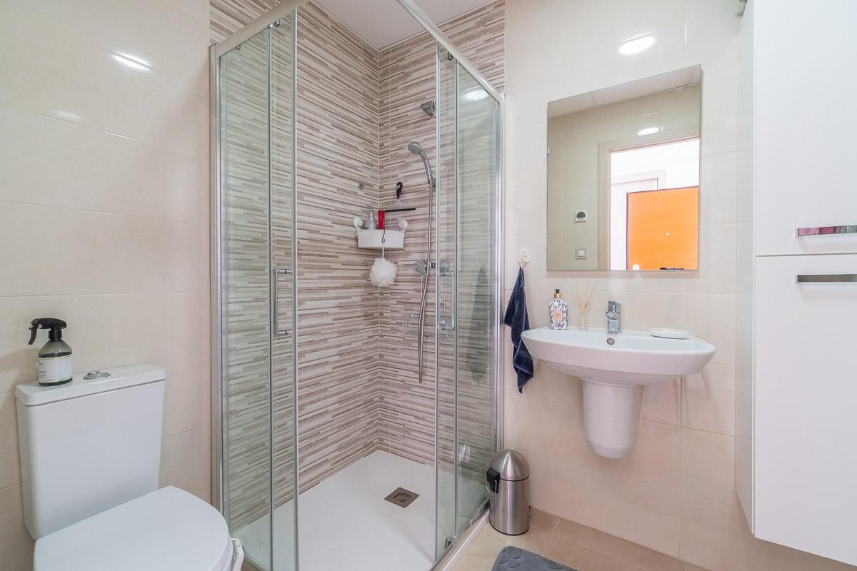 For sale - 2 Bedroom 2 Bathroom Apartment in Lomas de Cabo Roig - Costa Blanca  - Alicante