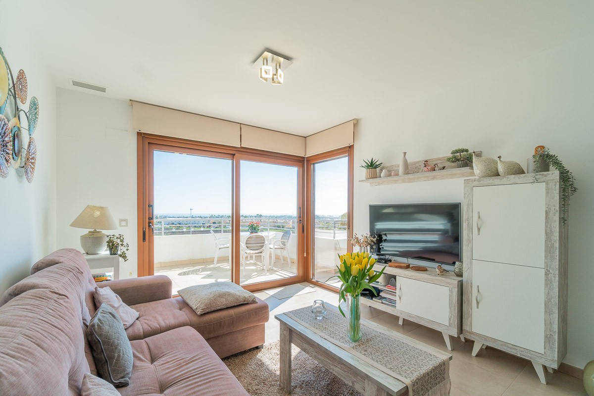 For sale - 2 Bedroom 2 Bathroom Apartment in Lomas de Cabo Roig - Costa Blanca  - Alicante