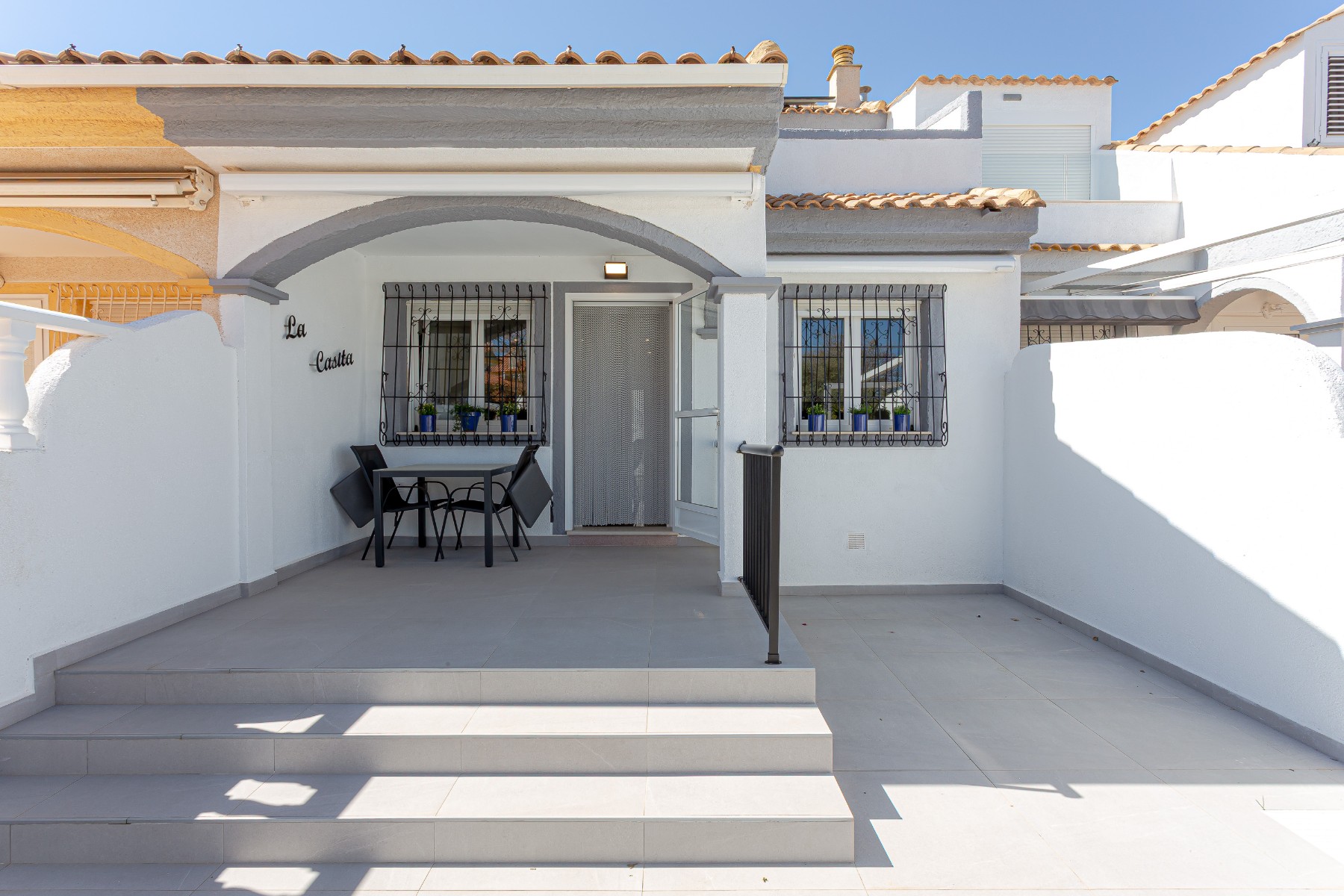 For sale - 3 Bedroom 2 Bathroom Villa in Pilar de La Horadada - Costa Blanca  - Alicante