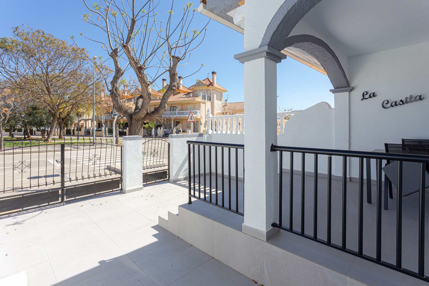 For sale - 3 Bedroom 2 Bathroom Villa in Pilar de La Horadada - Costa Blanca  - Alicante