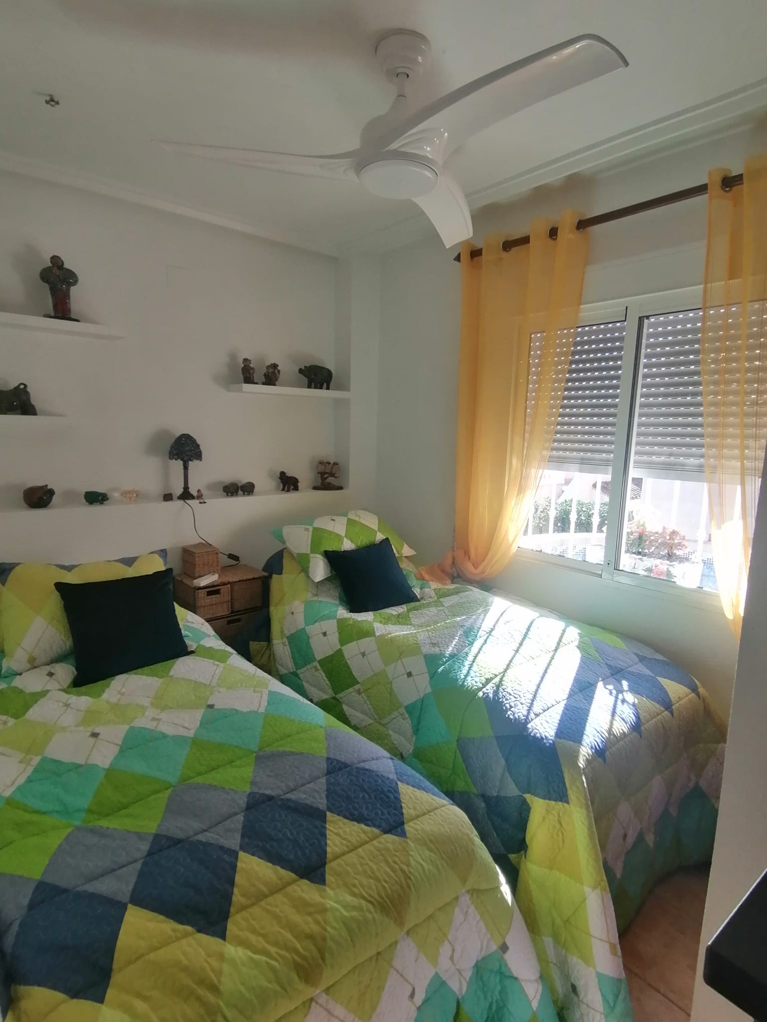 For sale - 3 Bedroom 3 Bathroom villa in San Miguel De Salinas -  - Alicante