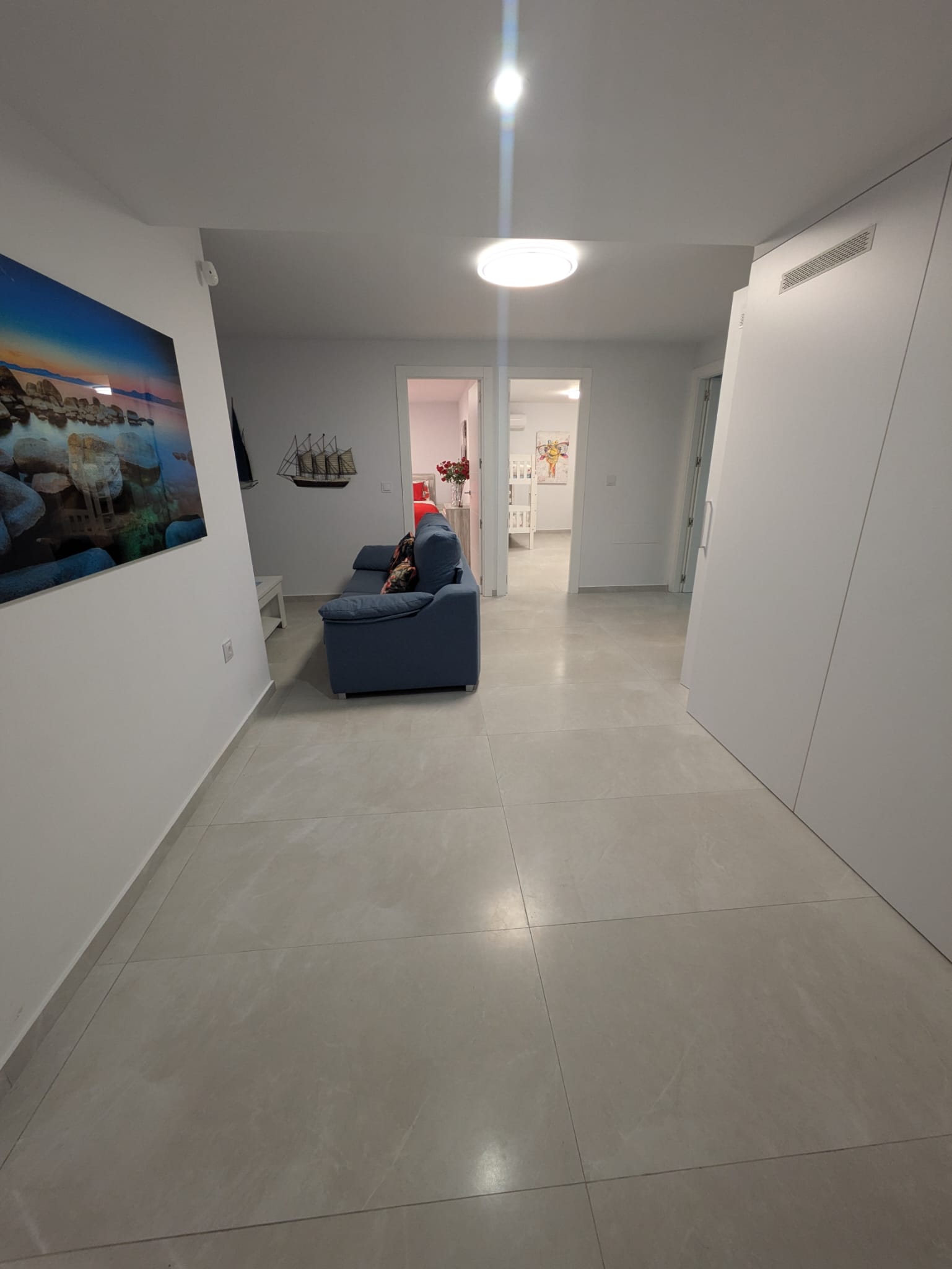 For sale - 2 Bathroom villa in Villamartin -  - Alicante